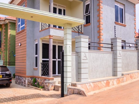 House for sale in Kyanja Kampala