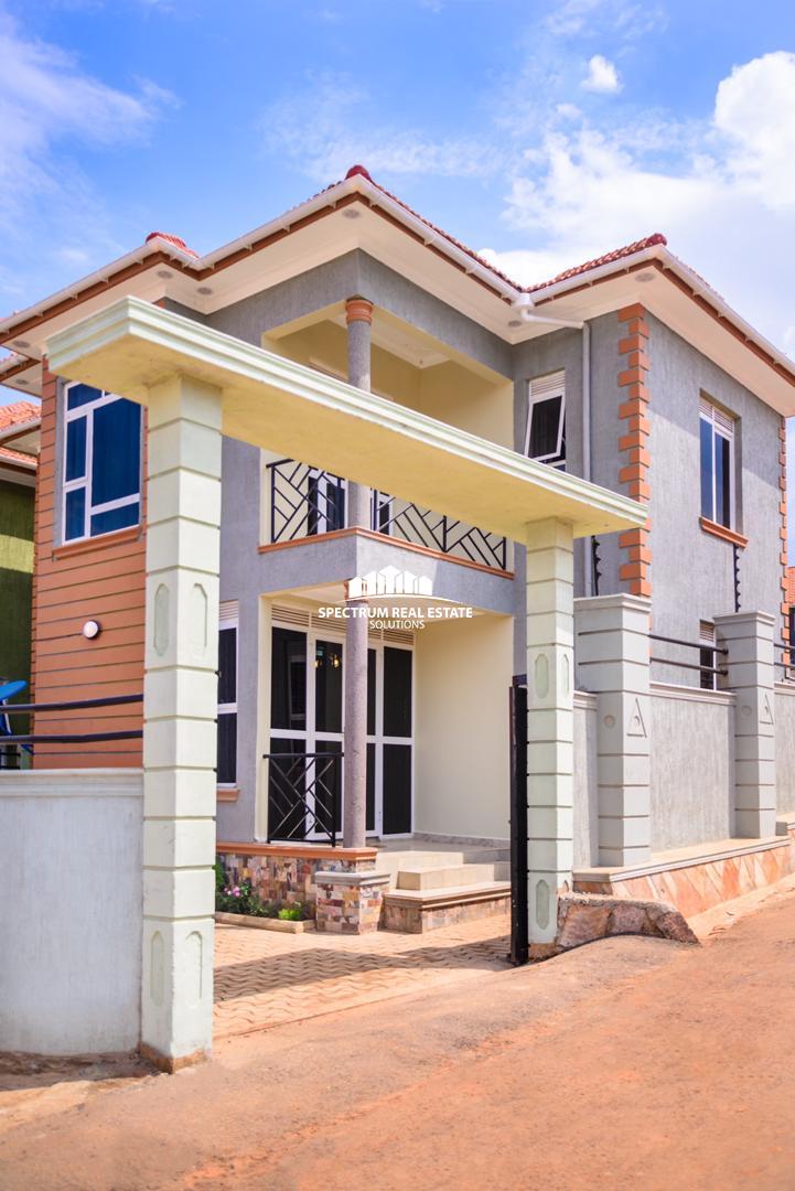 House for sale in Kyanja Kampala