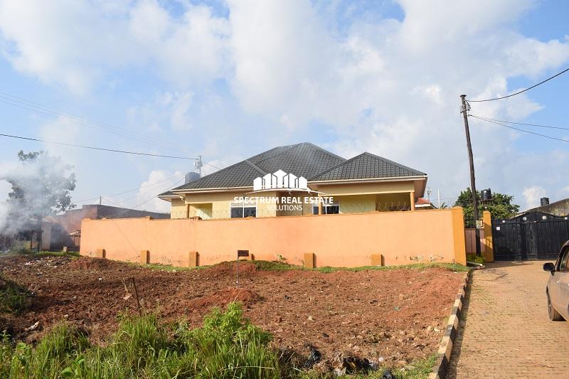 houses for sale in Bweyogerere Kampala Uganda