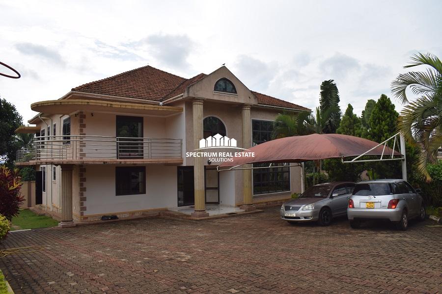 House for sale in Muyenga Kampala