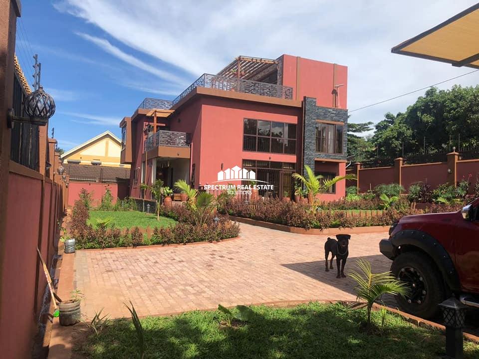 House for sale in Muyenga Kampala