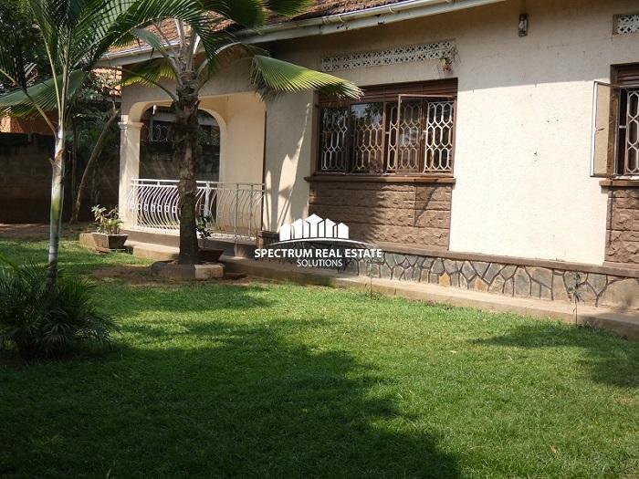 House for sale in Muyenga Kampala