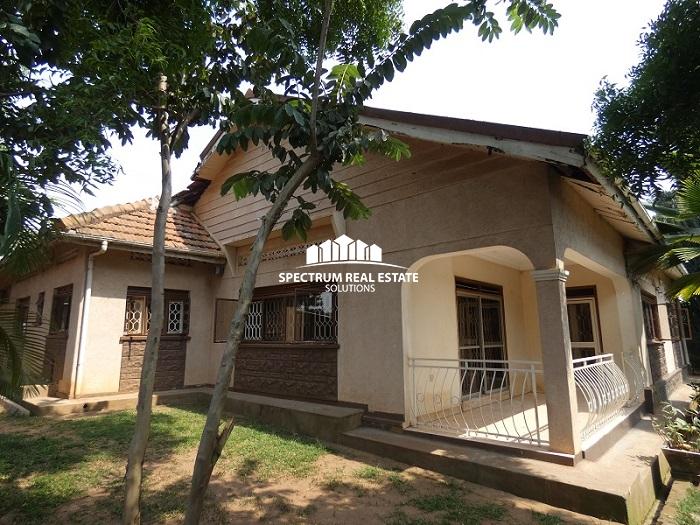 House for sale in Muyenga Kampala