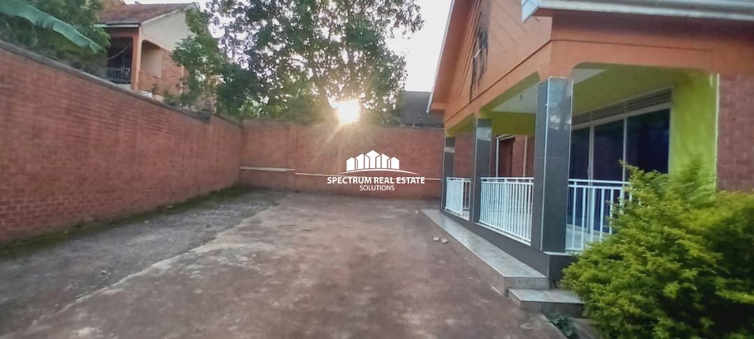 House for sale in Muyenga Kampala