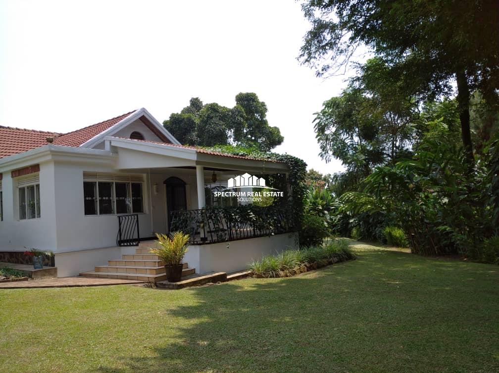 house for sale in Kisaasi Kampala Uganda