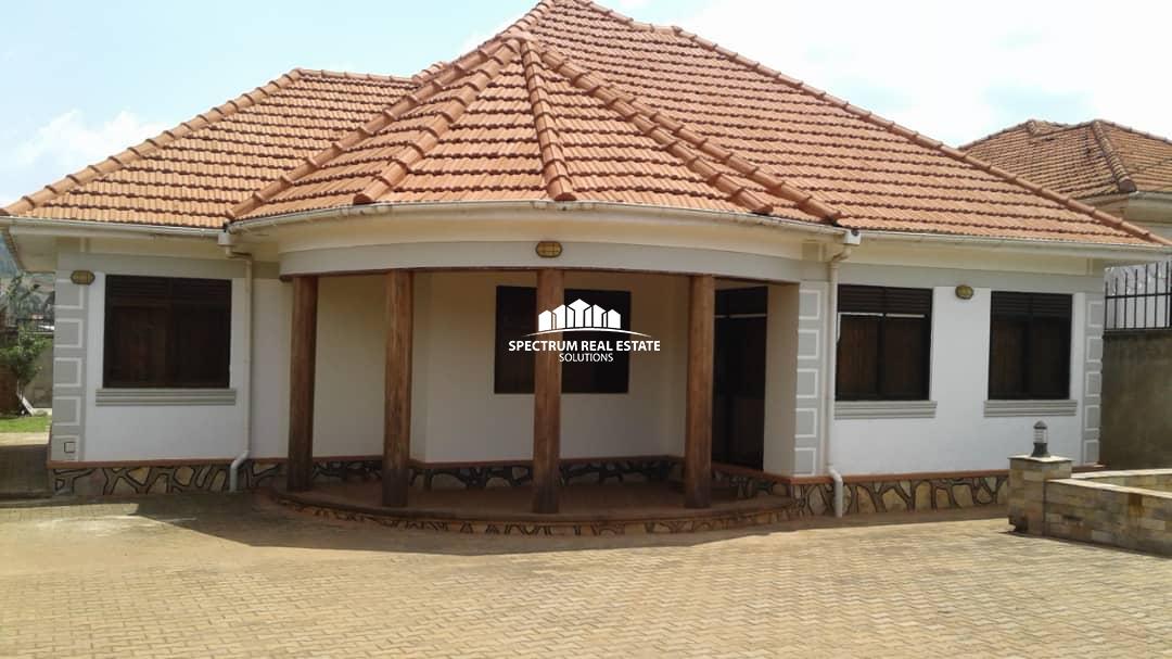 House for sale in Akright Estate Entebbe Road