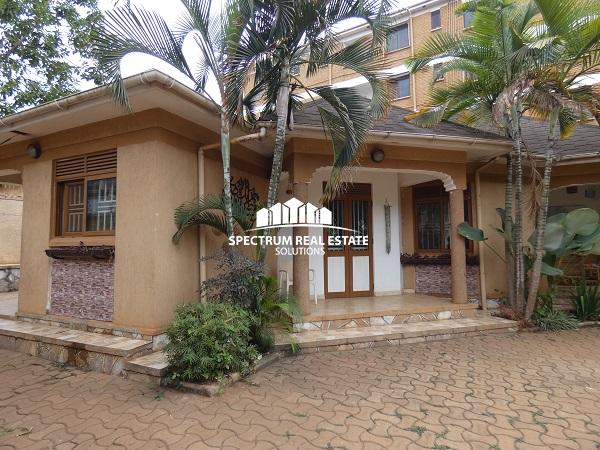 house for sale in Bukoto Kampala