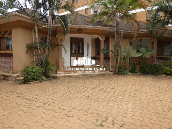 house for sale in Bukoto Kampala