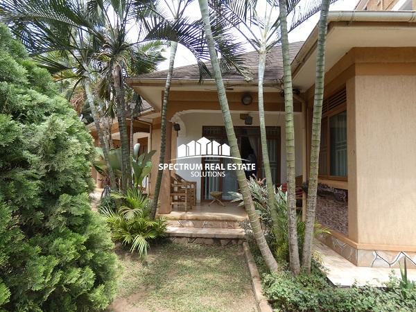 house for sale in Bukoto Kampala