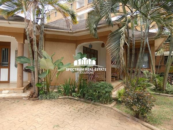 house for sale in Bukoto Kampala