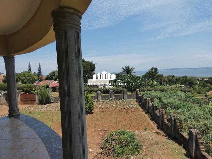 House for sale in Entebbe town