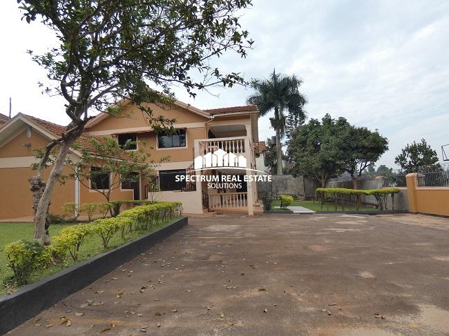 house for sale in Naguru Kampala