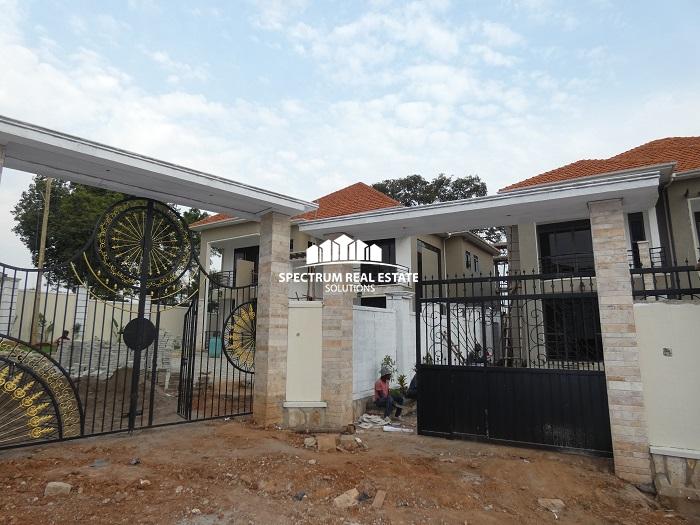 House for sale in kira Kampala