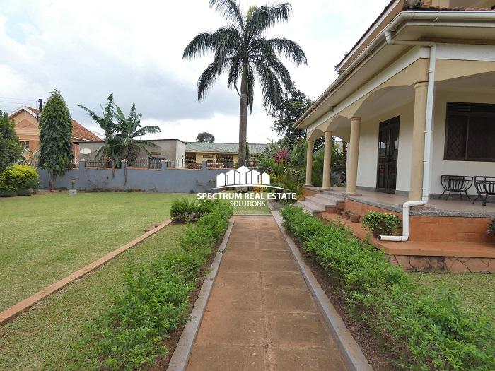 House for sale in Ntinda Kampala