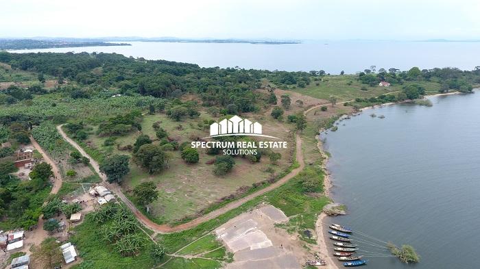 land for sale in Garuga Entebbe road