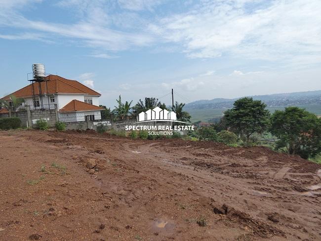 plot for sale in lubowa