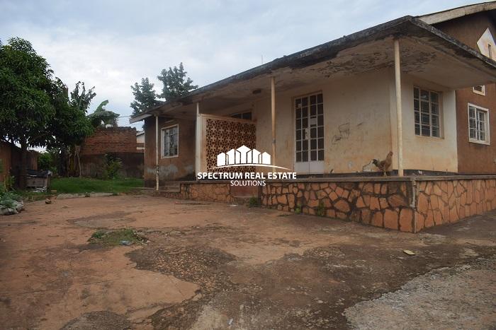 Land for sale in Bukoto Kampala