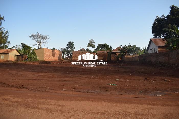 land to let in Kira Kampala