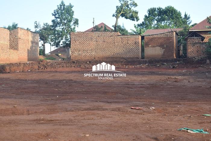 land to let in Kira Kampala