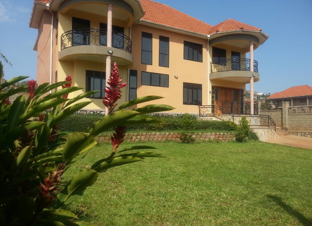 house for sale in Akright Estate Entebbe road