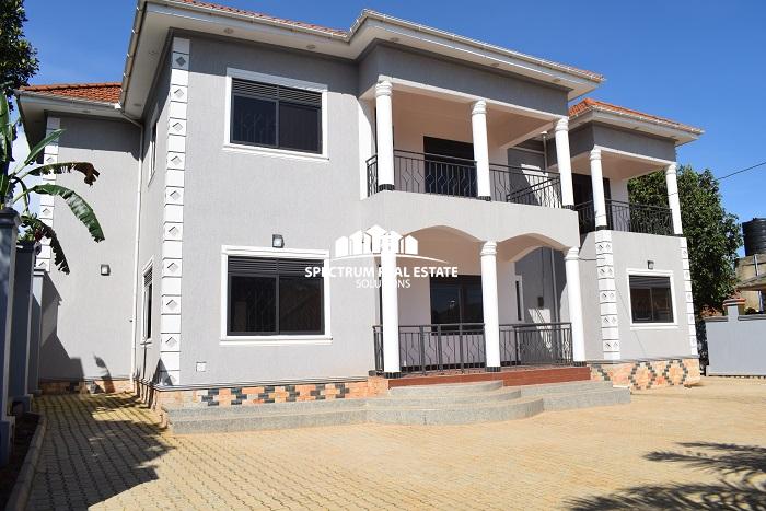 new storeyed house for rent in Makindye Salama Road Kampala