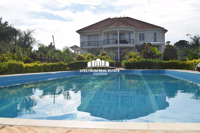 5 bedrooms residential house for sale in Garuga Kampala