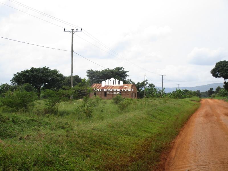 Land for sale in Bukomero Kiboga