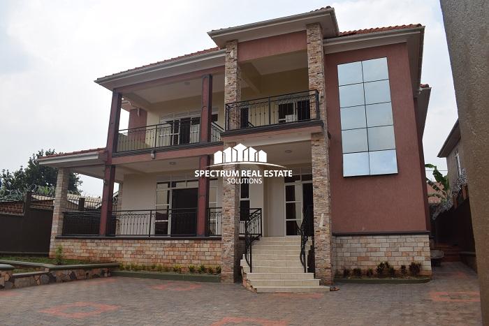 beautiful houses for sale in Kyanja Kampala Uganda