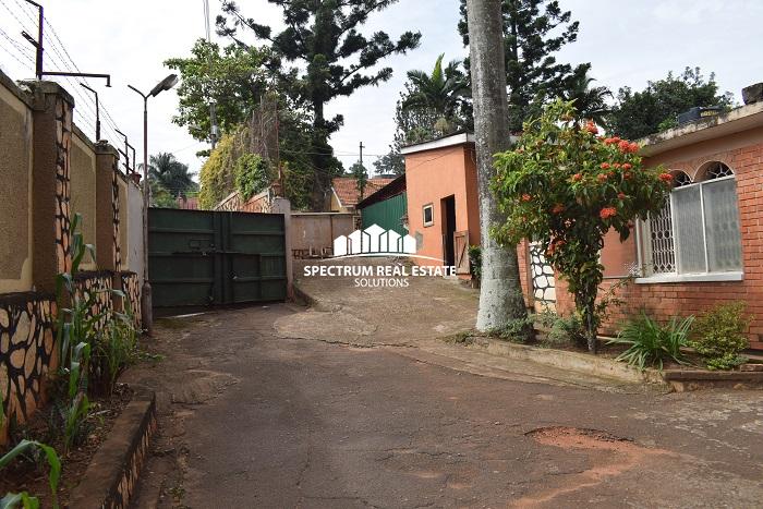 Land for sale in Muyenga Kampala