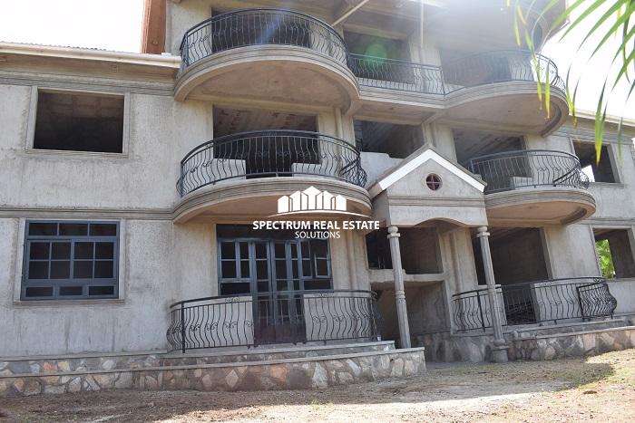 Apartments block for sale in Kisaasi Kampala