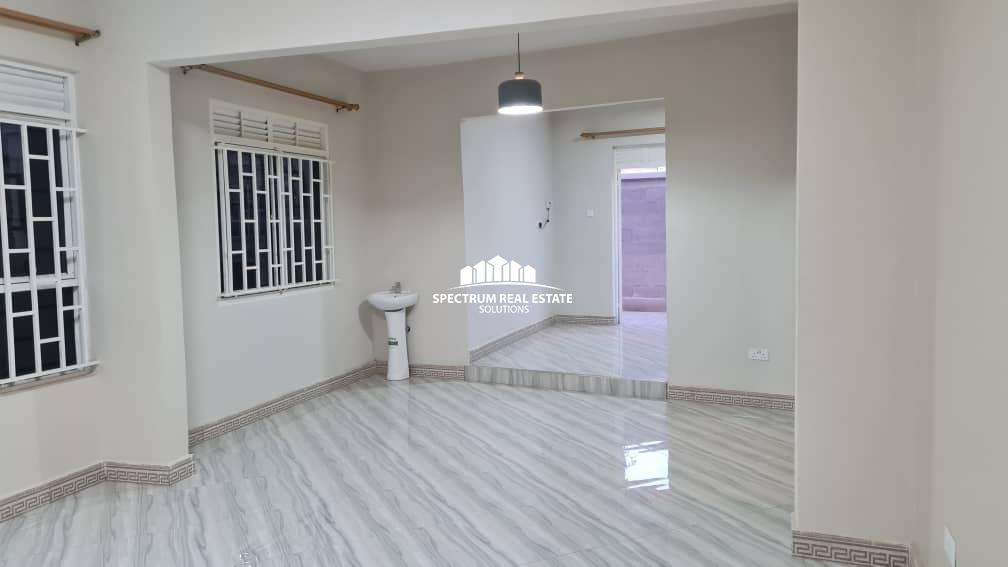 HOUSE FOR RENT IN BUWATE