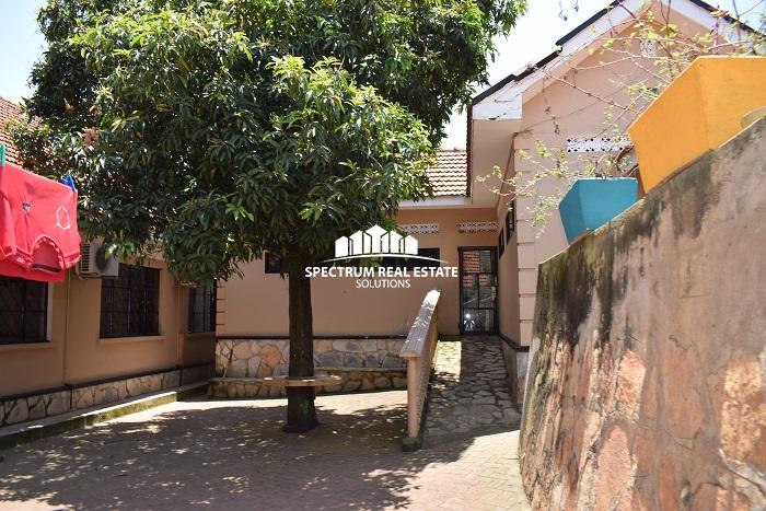 HOUSE FOR BUGOLOBI KAMPALA - Spectrum Real Estate Solutions