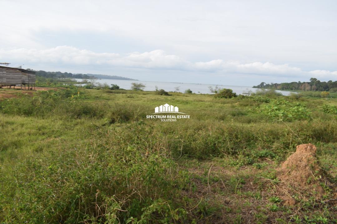 Land For Sale In Garuga,Entebbe Road
