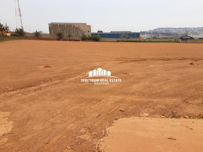 These 5 Acres are to let in Namanve industrial park Uganda