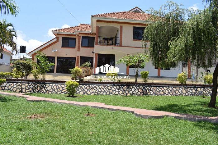 This storeyed house with swimming pool for rent in Bugolobi Kampala, Uganda