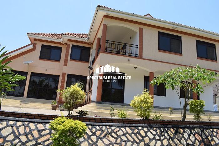 This storeyed house with swimming pool for rent in Bugolobi Kampala, Uganda