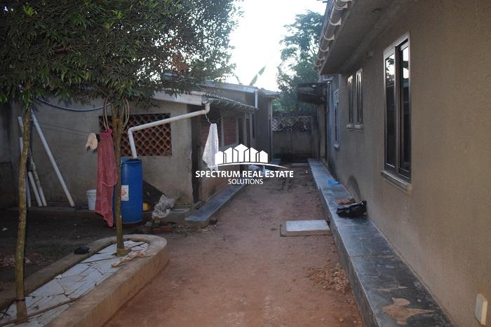 unfinished house for sale in Kiwatule Kampala, Uganda