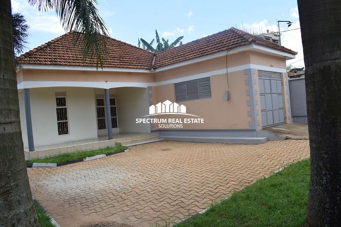 This Cheap 3 Bedrooms House for sale in Kyaliwajjala Kampala, Uganda