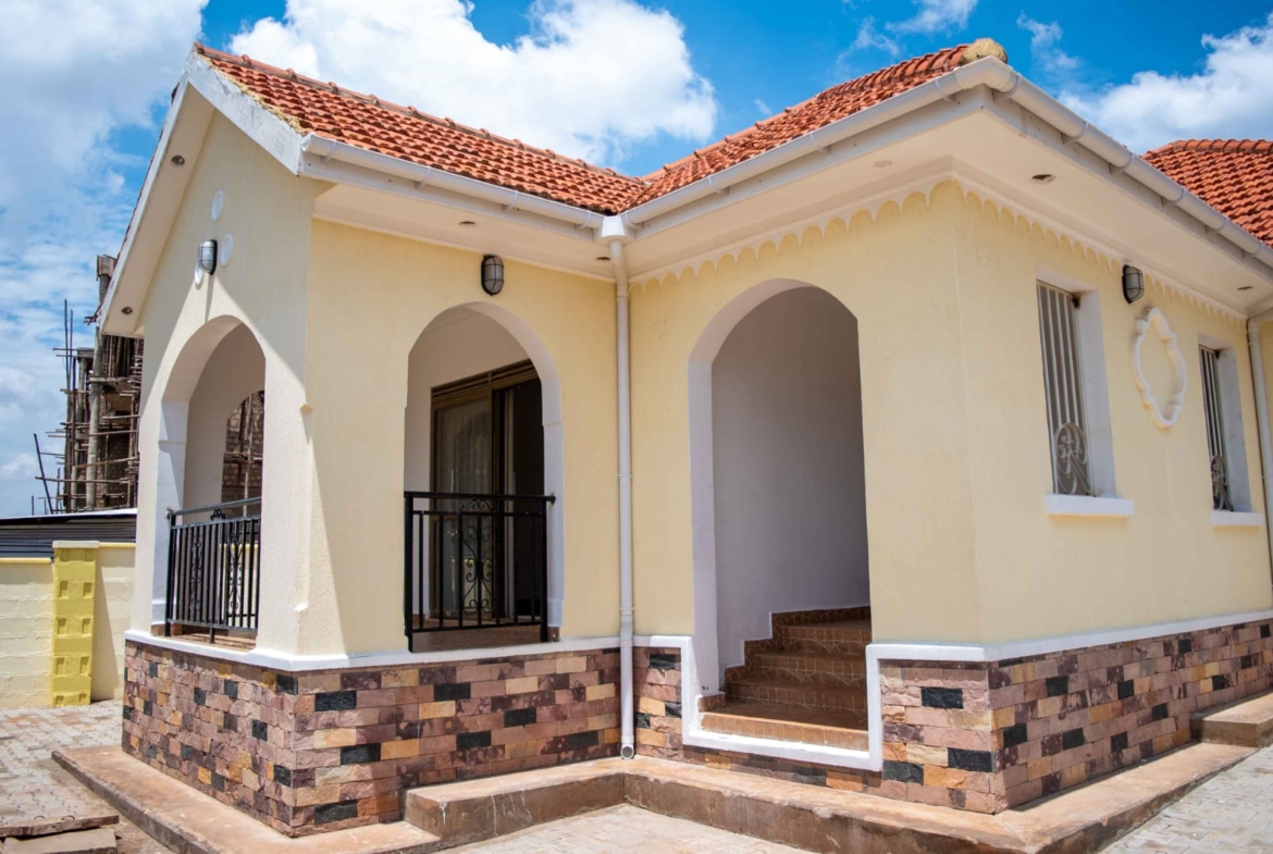 This bungalow house for sale in Kira town Kampala, Uganda