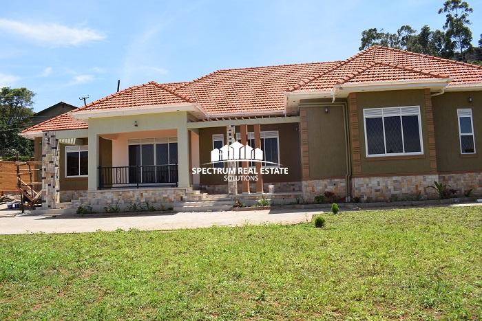 This residential house for sale in Bwebajja Entebbe road, Uganda