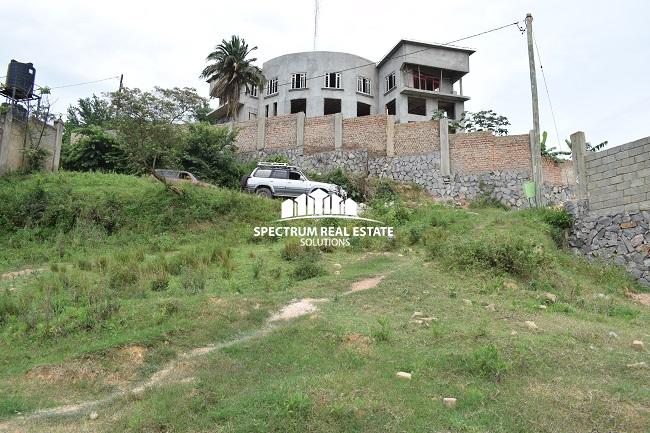 This land is for sale on Buziga hill Kampala, Uganda