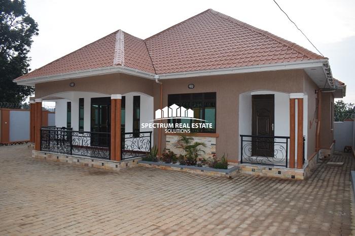 This cheap house for sale in Kitende on Entebbe road