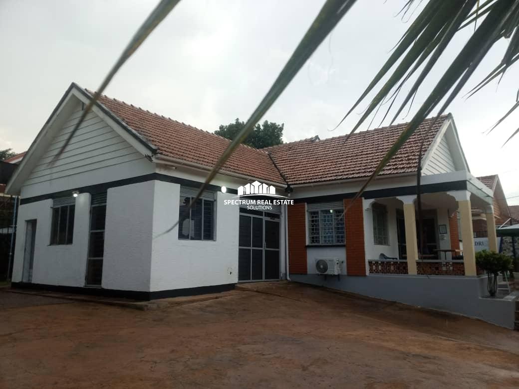 This house for quick sale in Ntinda Kampala Uganda