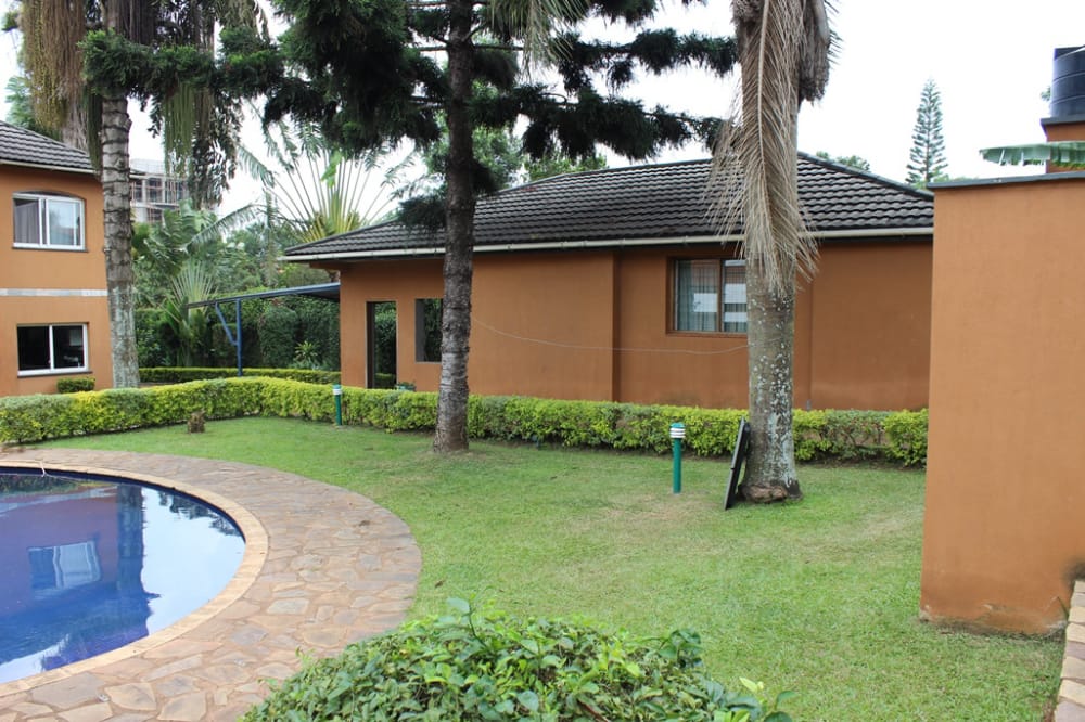 House with swimming pool for sale in Bunga Kampala