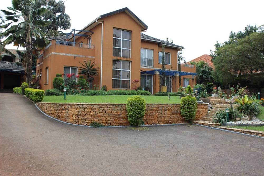 House with swimming pool for sale in Bunga Kampala