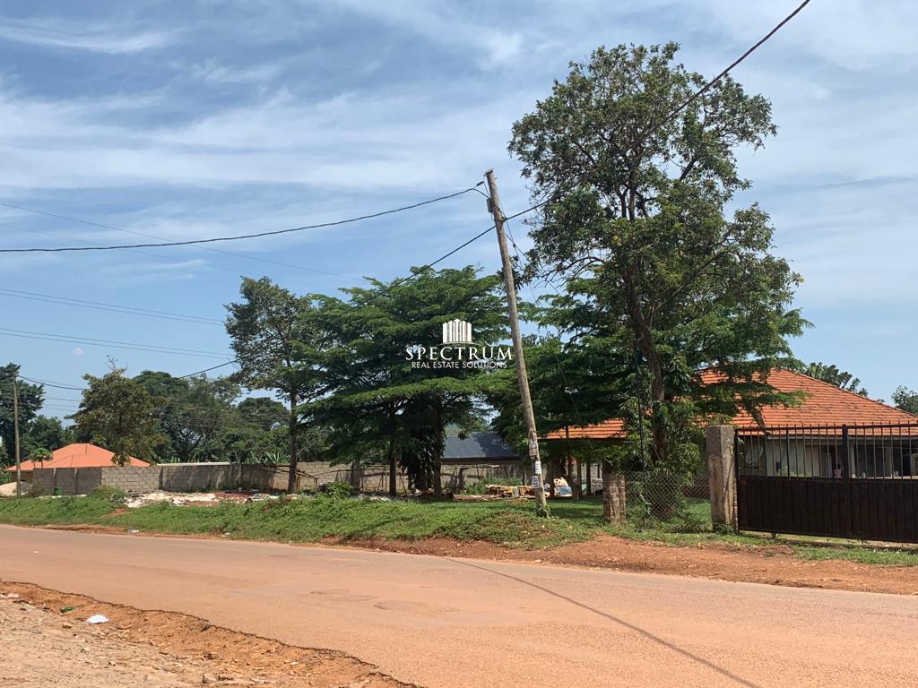 COMMERCIAL PLOT FOR SALE IN NAMUGONGO-BUTO