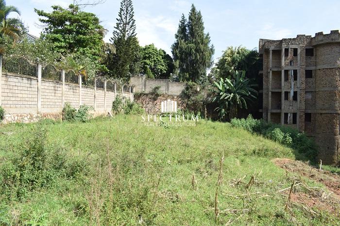 Quick sale land in Naguru Kampala