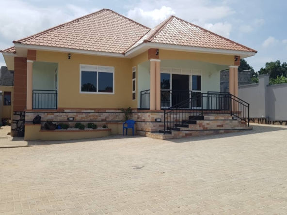 This house for sale in Namulanda Entebbe road