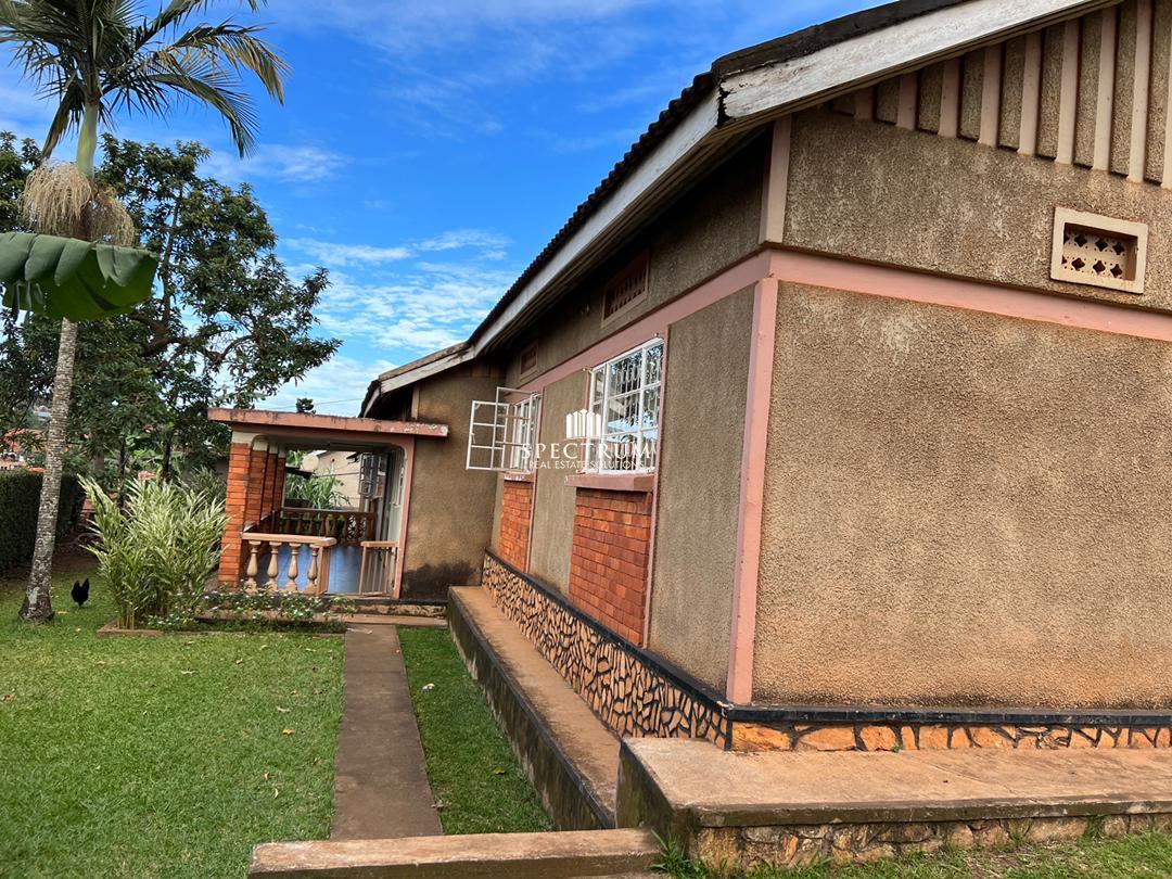 This House for sale in Ntinda Kampala