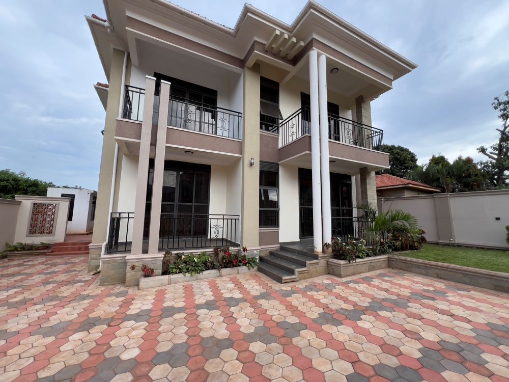 New House for sale in Kira Bulindo Road